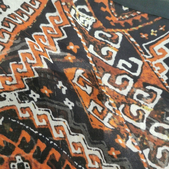 🍀3/$30 Sam and Lavi kimono long sleeve blouse - Picture 9 of 9